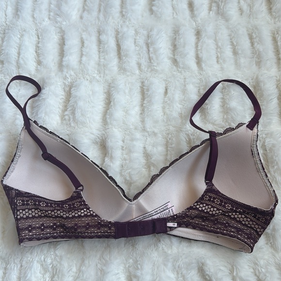 Victoria’s Secret Bra - Picture 6 of 7